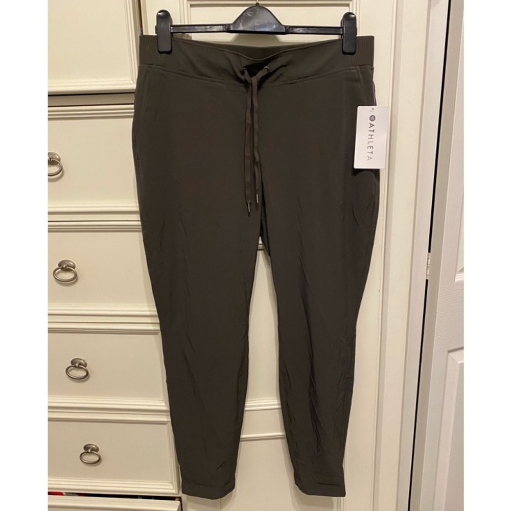 Athleta Midtown Ankle Pant (olive)